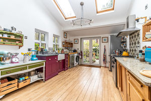 .- click for photo gallery